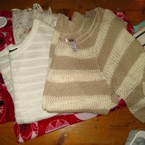 Woven blouse Bundle of 2